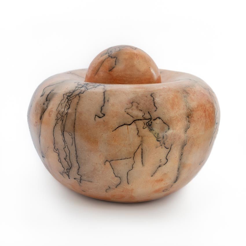 Grote_urn_urnen_keramiek_keramische_oranje_raku_ingebrand_paardenhaar_kopen_bijzondere_unieke_handgemaakt_op_maat