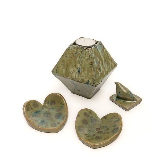 Mini_urn_urnen_keramiek_bijzondere_hoekig_groen_effectglazuur_duif_vogel_kopen_deksel_handwerk